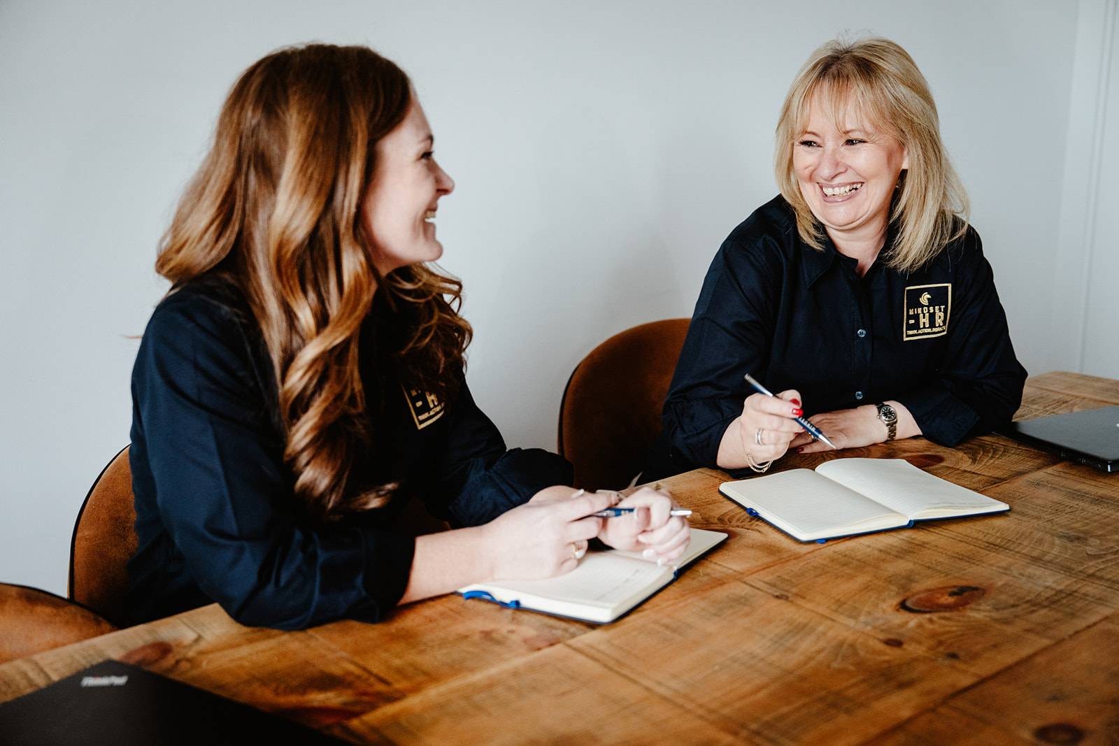 HR consultant in conversation with a business owner
